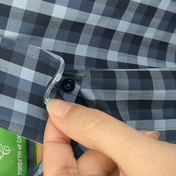 Forsyth of Canada Men's Long Sleeve Button Down Shirt Size Medium Blue Plaid - Picture 5 of 10